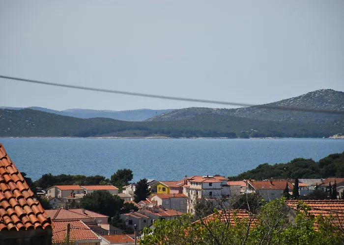 Maksan - Sea View, Jacuzzi & Bbq Garden *