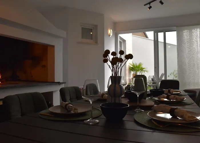 Maksan - Sea View, Jacuzzi & Bbq Garden Vila *