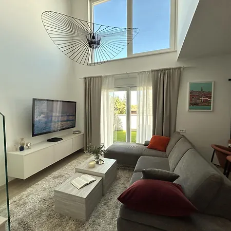 Maksan - Sea View, Jacuzzi & Bbq Garden *