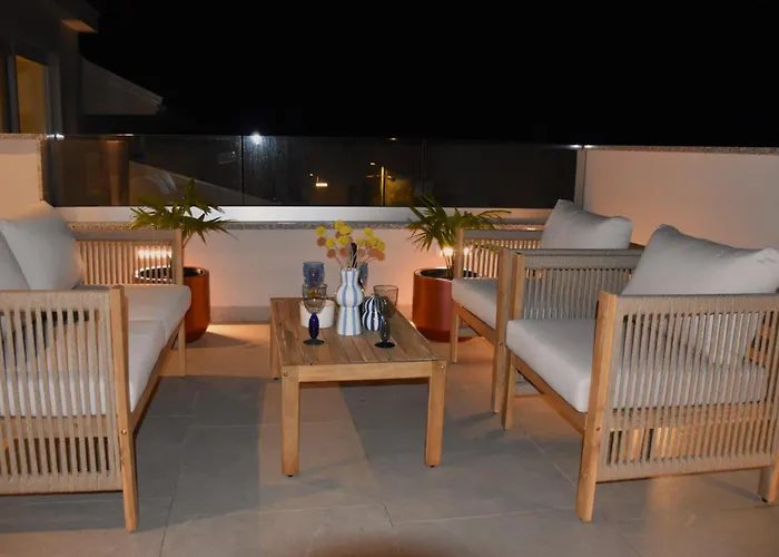 Maksan - Sea View, Jacuzzi & Bbq Garden Вилла