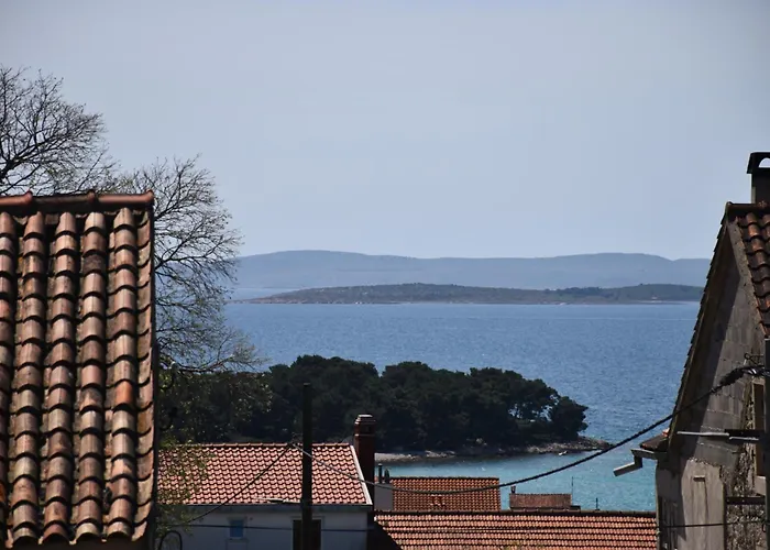 Maksan - Sea View, Jacuzzi & Bbq Garden Вилла Пакоштане