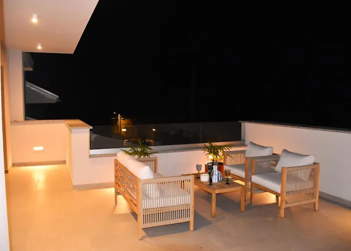 Maksan - Sea View, Jacuzzi & Bbq Garden Пакоштане