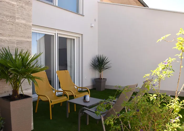 Maksan - Sea View, Jacuzzi & Bbq Garden Вилла *