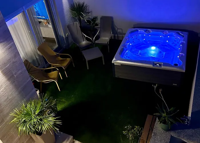 Maksan - Sea View, Jacuzzi & Bbq Garden Вилла